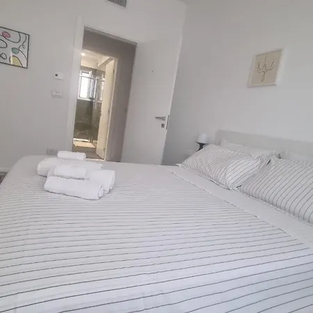 Repubblica 3* Бари