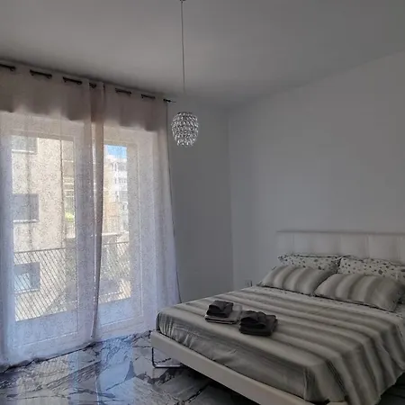 Repubblica Nocleg ze śniadaniem 3*