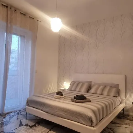 Repubblica Nocleg ze śniadaniem 3*